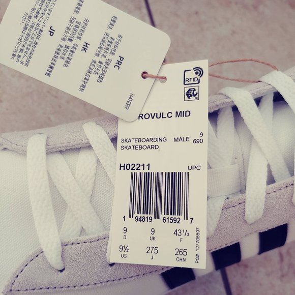 NIB Adidas Retrovulc Mid Men's H02211 Sz 9.5 - Picture 7 of 8